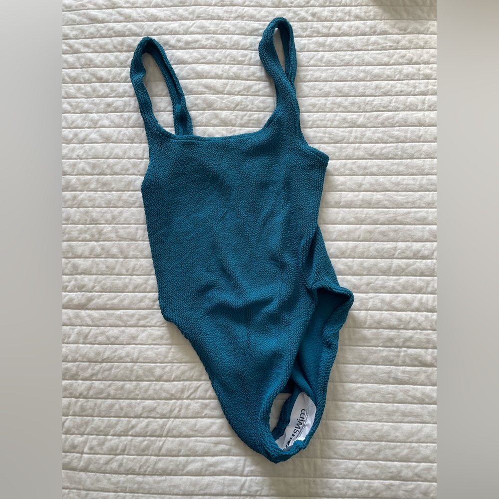Youswim Aplomb one piece tide